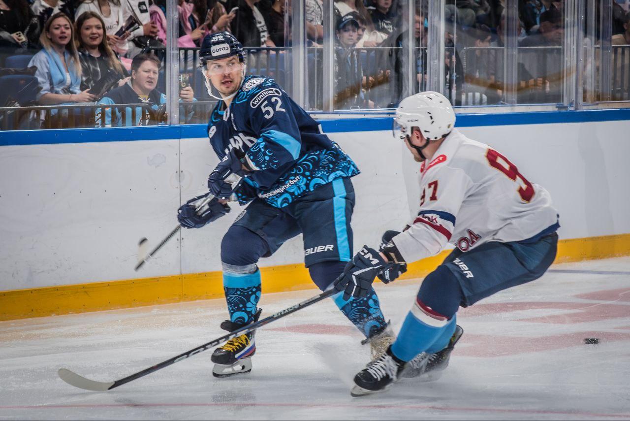 Фото Крики фанатов, тысячи зрителей и Ваня Дмитриенко. День Болельщика в Новосибирске – яркие кадры 18